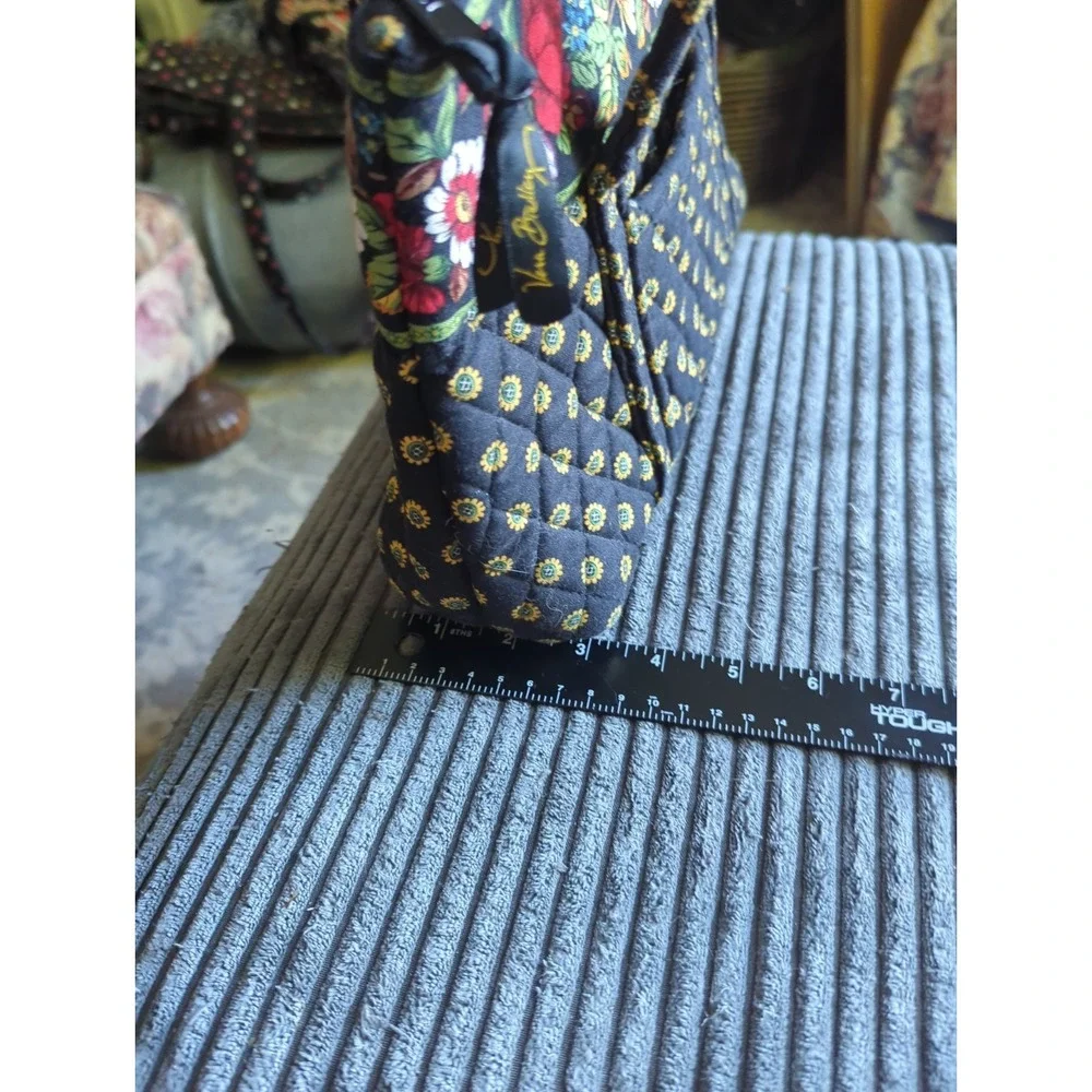 Vera Bradley Little Betsy Small Purse Vibrant Black Retired Pattern/Sunflowers